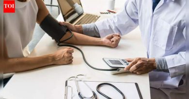 विल्सन रोग म्हणजे काय: त्याची कारणे, लक्षणे आणि आजीवन प्रतिबंध टिपा समजून घेणे |