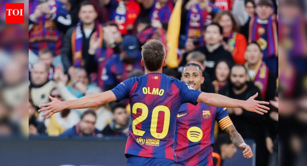 ला लीगा: दानी ओल्मोच्या दोन गोलच्या जोरावर बार्सिलोनाने अलावेसवर ३-१ असा विजय मिळवला