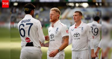 ऍशेस: ‘ही मालिका मृत नाही’ – ऑस्ट्रेलियाचा दिग्गज ग्लेन मॅकग्राला वाटते की इंग्लंड ‘लज्जास्पद’ परिस्थितीच्या उंबरठ्यावर उभा आहे.