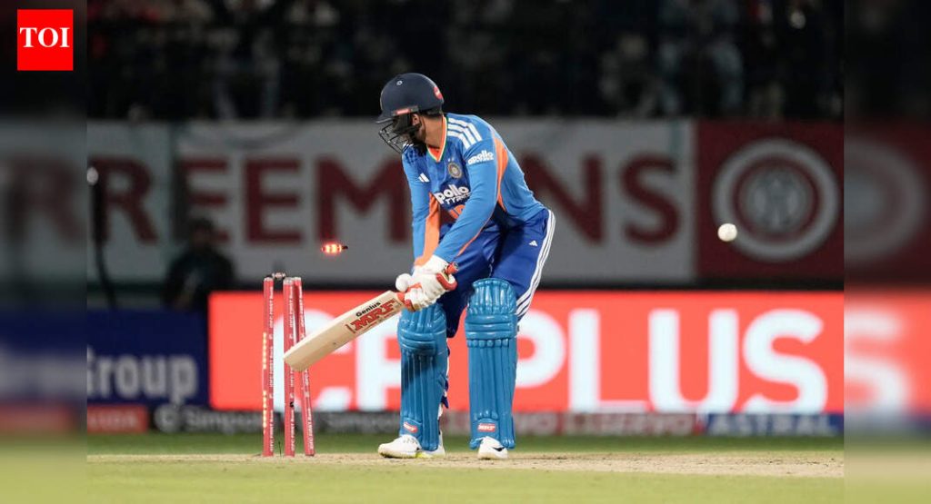 ‘त्याने कामगिरी केली नाही तर…’: शुभमन गिल T20I मध्ये संघर्ष करत असताना आर अश्विनने स्पष्ट पुनरावलोकन जारी केले