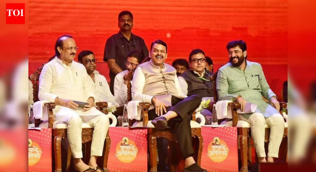 निवडणूक आचारसंहिता लागण्यापूर्वी मुख्यमंत्री फडणवीस यांच्या हस्ते पुणे शहरासाठी ३ हजार कोटी रुपयांच्या प्रकल्पांचा शुभारंभ करण्यात आला