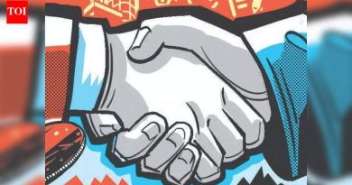 पिंपरी चिंचवडमधील निवडणुकीच्या रणनीतीवर चर्चा करण्यासाठी मनसेने एमव्हीए बैठकीला हजेरी लावली कारण आघाडी शोधण्यासाठी राष्ट्रवादी आणि राष्ट्रवादी (एसपी) यांच्यात चर्चा झाली