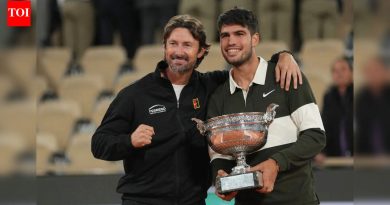 जागतिक क्रमवारीत अव्वल स्थानावर असलेल्या कार्लोस अल्काराझने ऐतिहासिक धाव घेतल्यानंतर प्रशिक्षक जुआन कार्लोस फेरेरो यांच्याशी मार्ग काढला टेनिस बातम्या