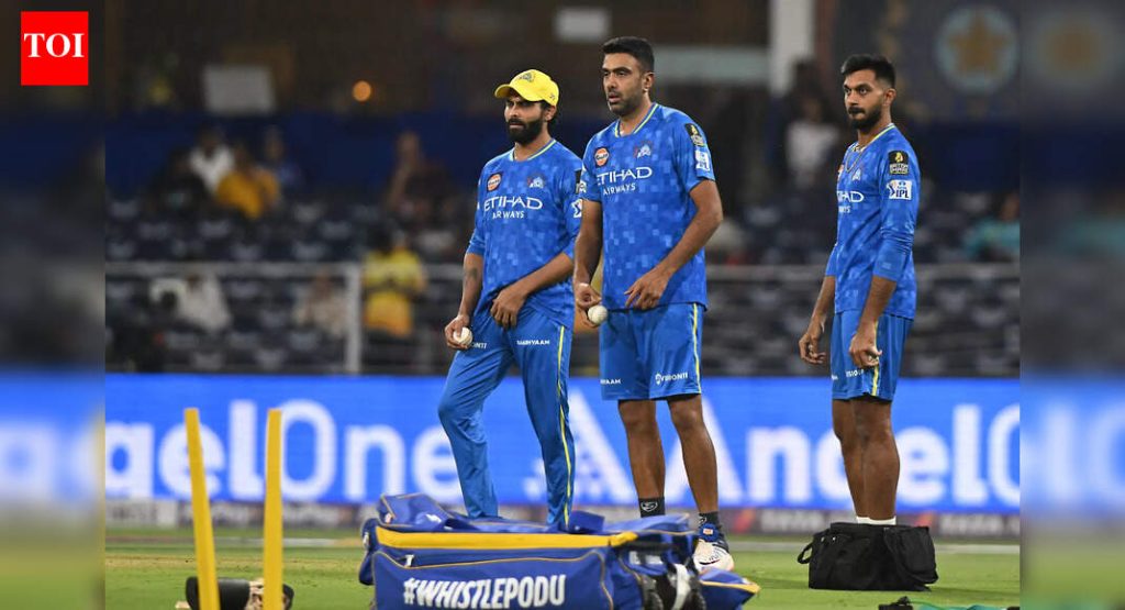 IPL 2026: आर अश्विनने CSK ला त्याच्या टॉप फोरमधून बाहेर टाकले, चौथी निवड आश्चर्यकारक आहे