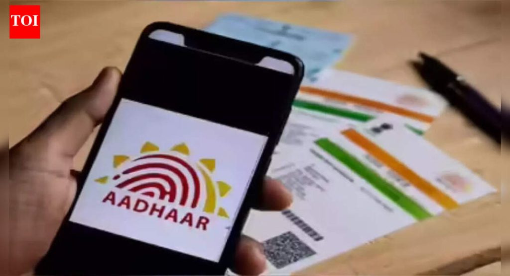मालमत्ता नोंदणीसाठी आधार प्रमाणीकरणातील तांत्रिक अडथळे महाराष्ट्र आयटी विभागाद्वारे दूर केले जात आहेत; UIDAI कडून अपयश आले नाही, IGR अधिकारी म्हणतात