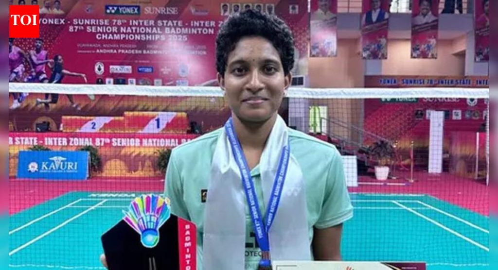 विजयवाड्याचा कच्चा हिरा: 19 वर्षीय सूर्या करिश्मा तामीरी औपचारिक अकादमी प्रशिक्षणाशिवाय कसा उठला | बॅडमिंटन बातम्या