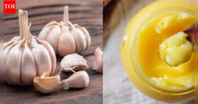 रिकाम्या पोटी देशी तूप आणि लसूण कॅन्सर, हृदयविकार आणि केस गळणे टाळतात; विज्ञान काय म्हणते ते येथे आहे |