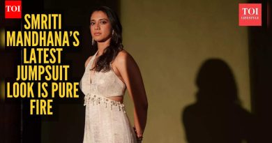 स्मृती मानधना यांनी या जबडा-ड्रॉपिंग जंपसूटसाठी क्रिकेटच्या गोऱ्यांचा धुव्वा उडवला