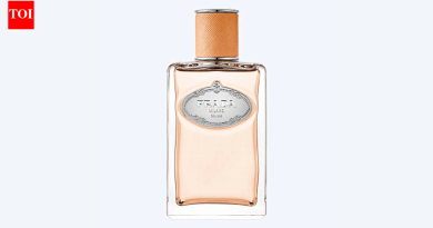 प्रादा इन्फ्युजन डी सांताल चाय परफ्यूमसह चायची उबदारता आणि आरामाची बाटली देते