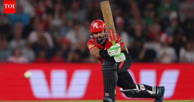 बिग बॅश: पाकिस्तानचा मोहम्मद रिझवान संथ खेळीनंतर निवृत्त झाला – पहा