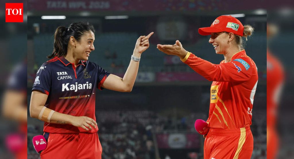 गुजरात जायंट्स 17.0 षटकात 139/8 | GG vs RCB, WPL लाइव्ह स्कोअर: RCB विरुद्ध पाठलाग करताना गुजरात जायंट्स दबावाखाली