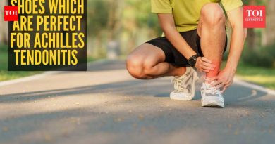 अकिलीस टेंडोनिटिस असलेल्या लोकांसाठी 5 सर्वोत्तम स्नीकर्स |