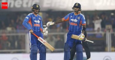 ‘तो अराजक आहे’: न्यूझीलंडचे गोलंदाजी प्रशिक्षक अभिषेक शर्मा, सूर्यकुमार यादव आणि इशान किशनला तोंड देत | क्रिकेट बातम्या