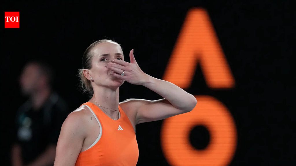 एलिना स्विटोलीनाने मेलबर्नच्या उष्णतेत कोको गॉफला मारून टाकले, आर्यना सबालेन्का उपांत्य फेरीतील सामना सेट केला | टेनिस बातम्या