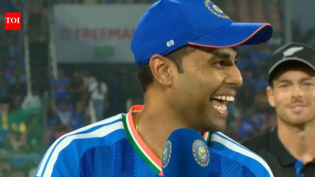 ‘ओह माय गॉड’: संजू सॅमसनवर जमावाला फसवल्यानंतर भारताचा कर्णधार सूर्यकुमार यादव व्हायरल झाला – पहा | क्रिकेट बातम्या