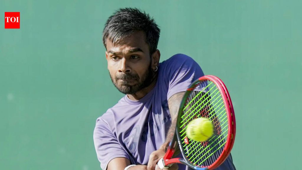 दुखापतीनंतर, सुमित नागल डेव्हिस कपमधील महत्त्वपूर्ण आव्हानासाठी सज्ज झाला आहे