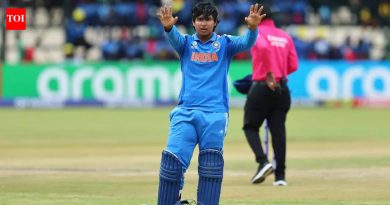 पहा: U19 विश्वचषक फायनलमध्ये रेकॉर्डब्रेक शतकानंतर 14 वर्षीय वैभव सूर्यवंशीचा ॲनिमेटेड सेलिब्रेशन व्हायरल झाला