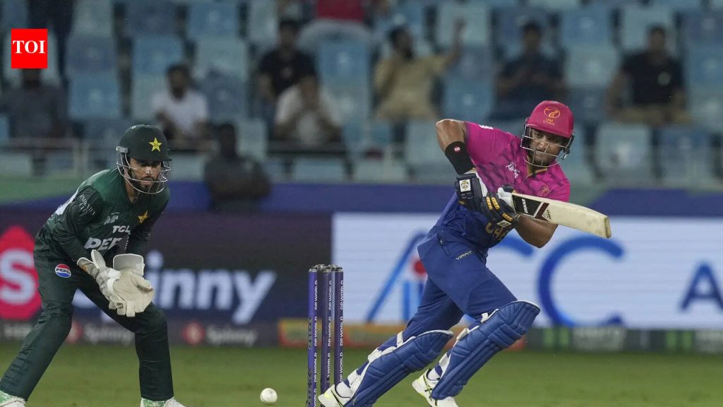 T20 विश्वचषक: सलामीच्या सामन्यापूर्वी शिस्तभंगाच्या मुद्द्यांमुळे यूएईने अष्टपैलू मोहम्मद जोहेबला सोडले