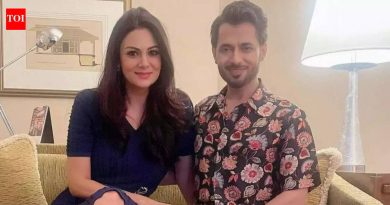 वास्तविक जीवनातील प्रेमकथा: ‘शार्क टँक इंडिया’चे न्यायाधीश अनुपम मित्तल यांनी आंचल कुमारशी कशी भेट घेतली आणि लग्न केले