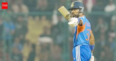 हार्दिक पांड्याचा आर्मी स्टाईल कॅम्प: त्याच्या स्फोटक T20 फॉर्ममागील रहस्य