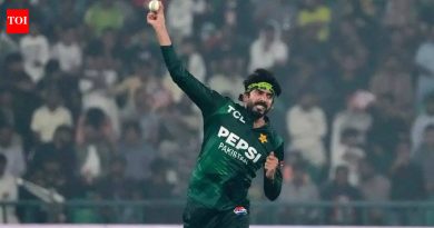 आता भारत विरुद्ध पाकिस्तान नाही, तर कोलंबोमध्ये उस्मान तारिकच्या गोलंदाजीच्या कृतीबद्दल आहे