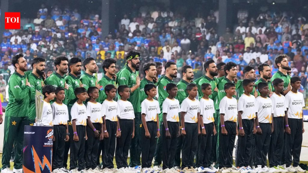 IND vs PAK: भारताच्या पराभवानंतर पाकिस्तान T20 वर्ल्ड कपमधून कसे बाहेर पडू शकते