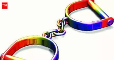 चेन स्नॅचिंग त्रिकूट पकडले; 9.8L लूट, 7 दुचाकी जप्त