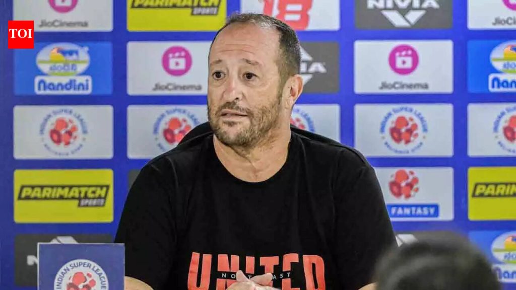 ‘टीका करण्याचा अधिकार मिळवा’: NEUFC व्यवस्थापक जुआन पेड्रो बेनाली यांचे चाहत्यांना आवाहन