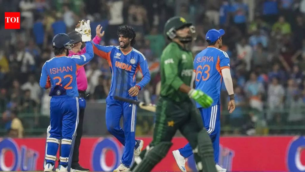 ‘भारत आम्हाला घाबरत असे’: पाकिस्तानच्या मोहम्मद अमीर, बासित अली यांनी शादाब खानला वरिष्ठांवर खडे बोल सुनावले