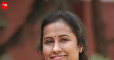 आमदारांनी वारंवार वीजपुरवठा खंडित केल्याने पुणे जिल्ह्यातील वीज पायाभूत सुविधांना चालना देण्यासाठी मंत्र्यांचे 1,100 कोटी रुपयांचे आश्वासन