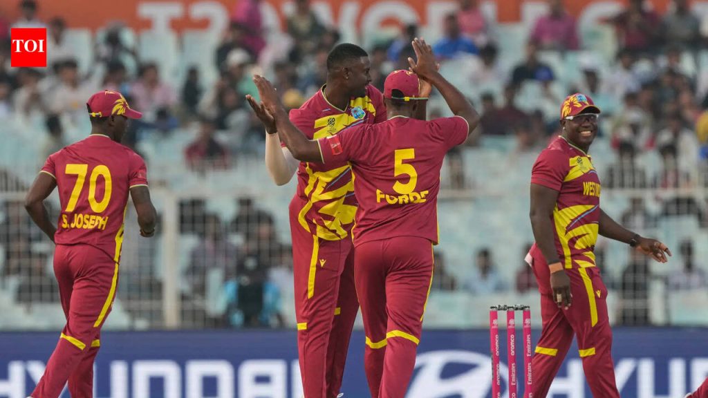 ‘कोणालाही आयपीएल करार मिळणार नाही तर…’: वेस्ट इंडिजच्या लढतीपूर्वी माजी भारतीय क्रिकेटपटूचा संदेश