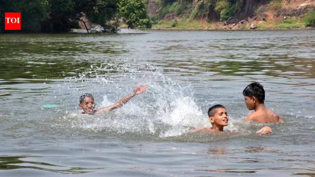 सोलापूरचे तापमान ४०.३ अंश सेल्सिअसपर्यंत पोहोचले, पश्चिम महाराष्ट्रातील जिल्ह्यांमध्ये उष्मा वाढला