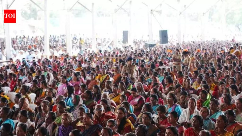 eKYC ची अंतिम मुदत जवळ आल्याने लाडकी बहिन लाभार्थी प्रलंबित पेमेंटबद्दल चिंता व्यक्त करतात