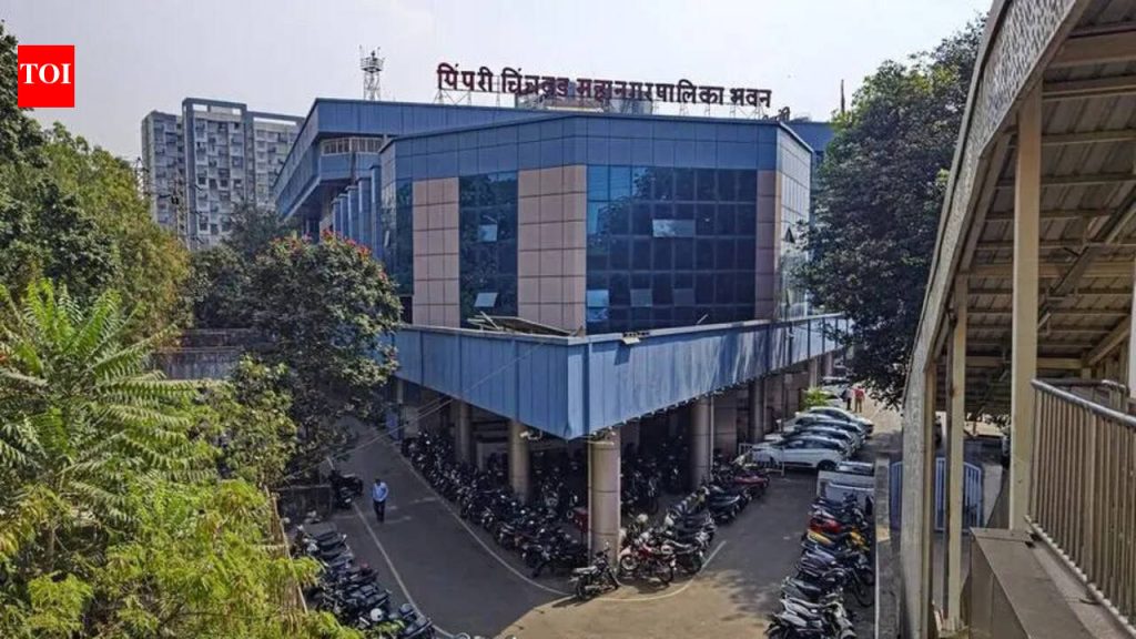 PCMC कायदा पॅनेल निविदा अटींवर नियंत्रण शोधत आहे, वादाला तोंड फुटले आहे