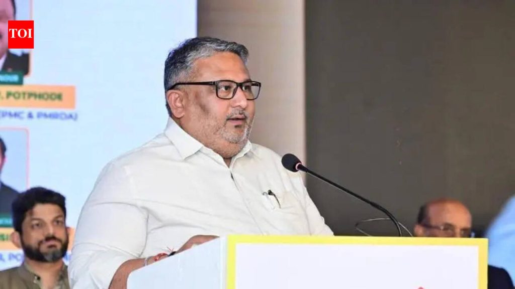 कामगार मंत्र्यांनी विकासकांना कल्याणकारी योजनेंतर्गत कामगारांची नोंदणी करण्याचे आवाहन केले