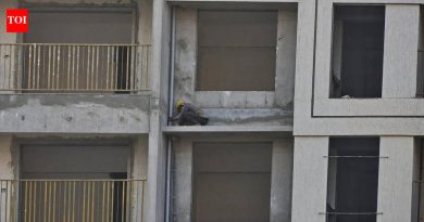 रावेत येथे बांधकामाच्या ठिकाणी झालेल्या स्फोटात कामगाराच्या पायाला गंभीर दुखापत पुणे बातम्या