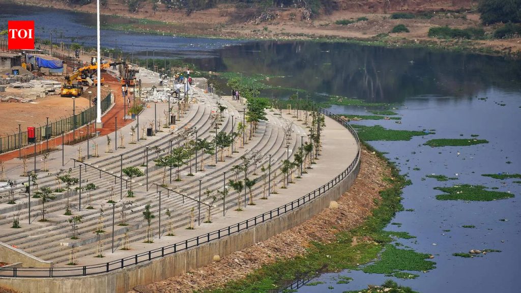 पुणे रिव्हरफ्रंट विकास प्रकल्पाच्या चौकशीचे आदेश महाराष्ट्राच्या पर्यावरण विभागाने दिले आहेत